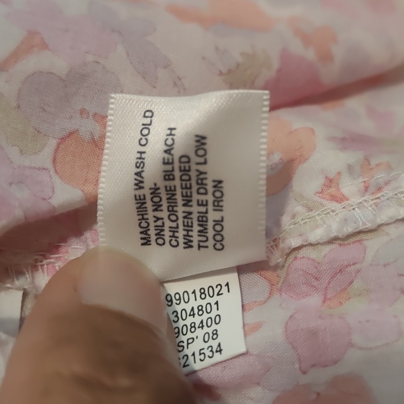 Gap button down blouse size medium - Picture 8 of 9